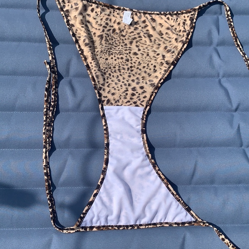 Leopard Print String Bikini - Picture 8 of 8
